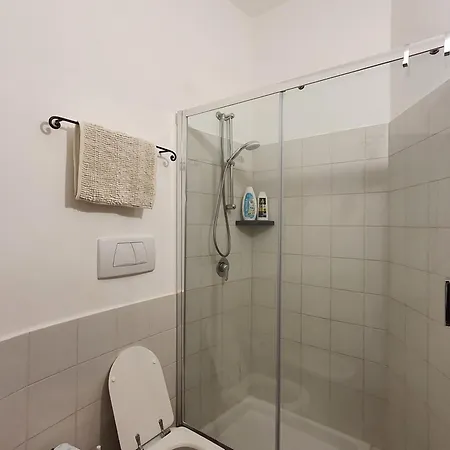 بيت للعطل Casa Lavinia - Open Space Con Terrazza Privata ليباري